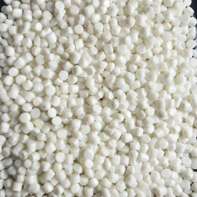 Durezza 50-90 Shore A Granuli di composto PVC bianco per produzione